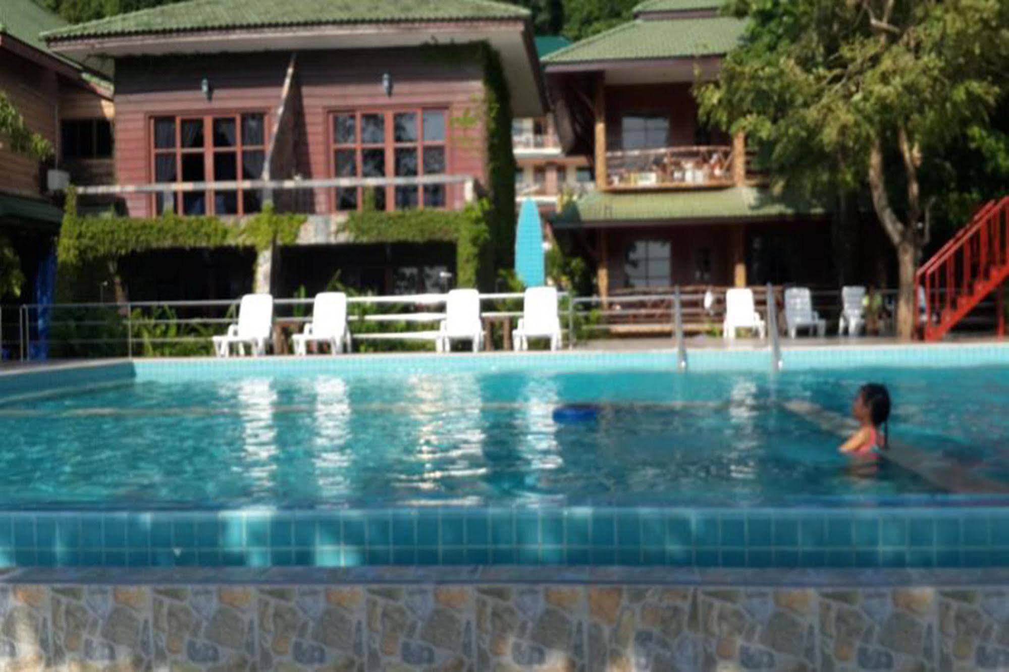 Buffalo Bill Hotel Koh Chang Extérieur photo